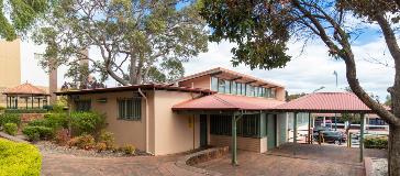 Outside view of Town Square Hall in Kalamunda