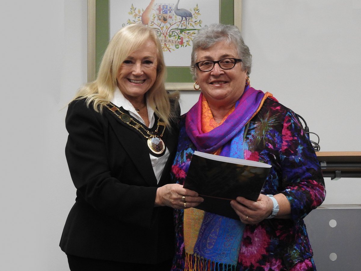 June/July 2021 Local Hero - Cathy Audino with Mayor Margaret Thomas