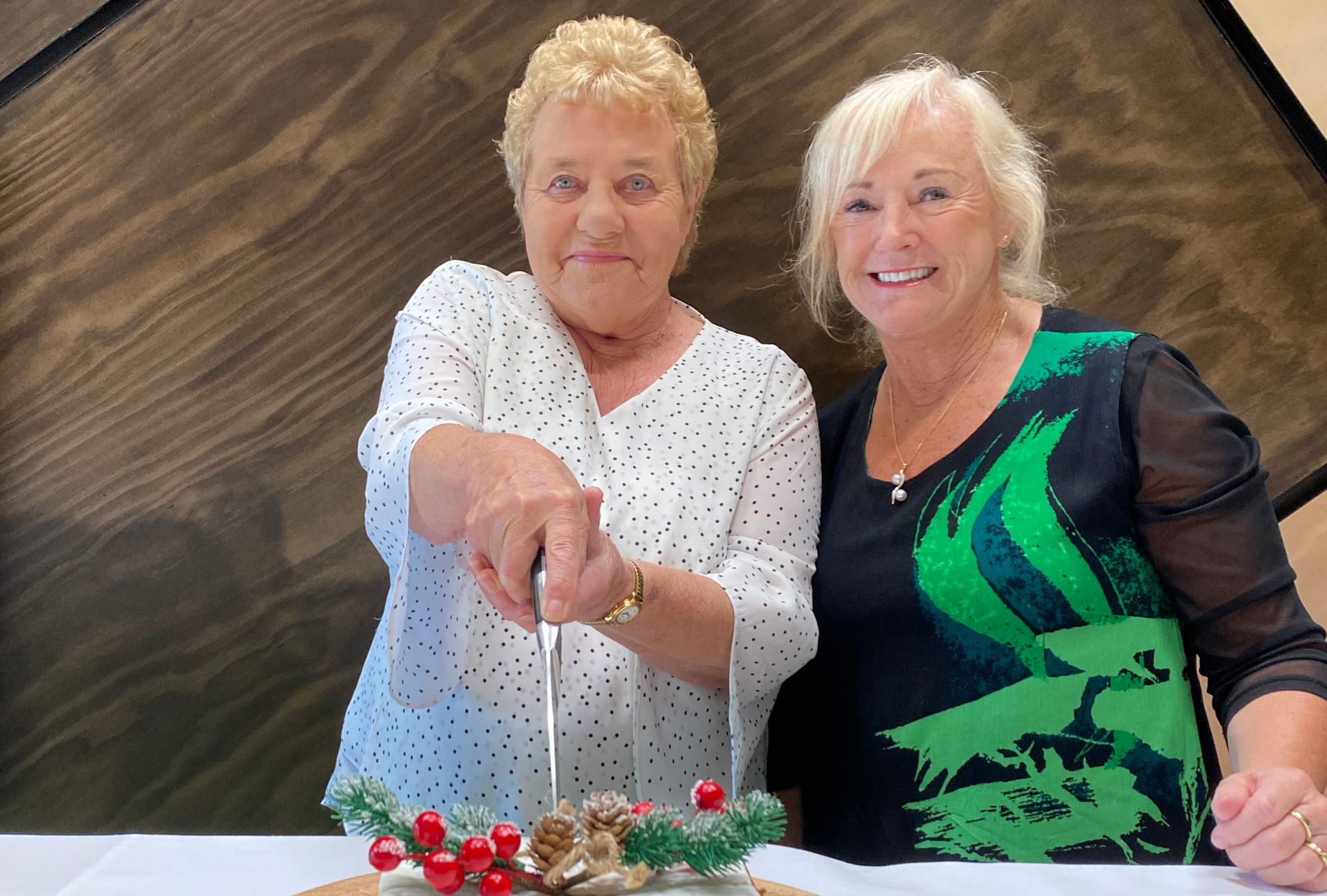 Freeman of the City of Kalamunda Nita Sadler and Mayor Margaret Thomas