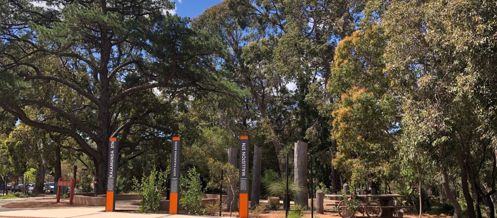 Bibbulmun Track - Northern Terminus Heritage Information Stands