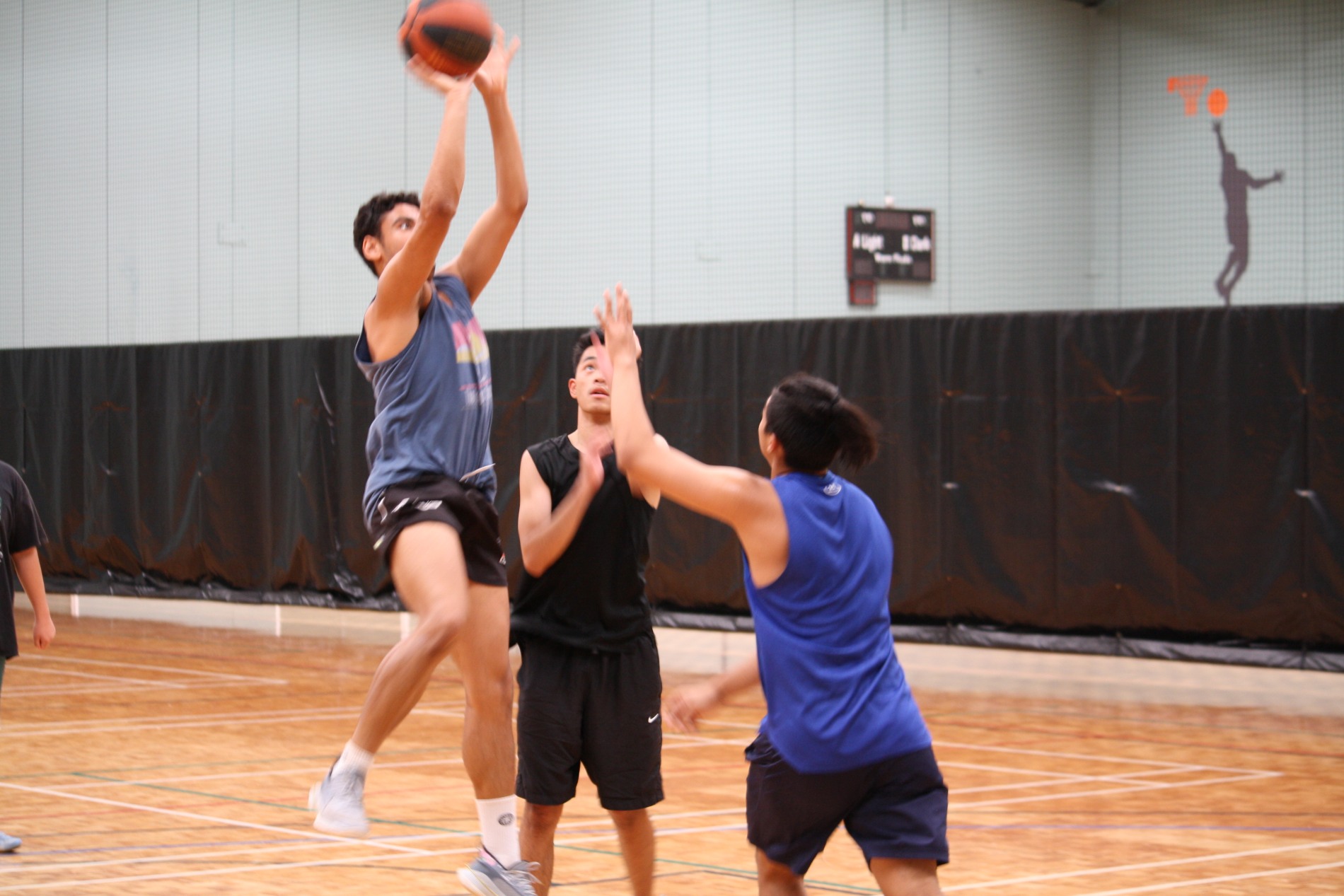 Basketball at Hartfield Park Recreation Centre